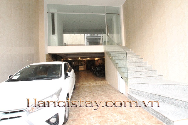 Chủ nhà cần cho thuê tầng 2 làm văn phòng với giá rẻ ngay phố Trần Quốc Toản, Hoàn Kiếm 2