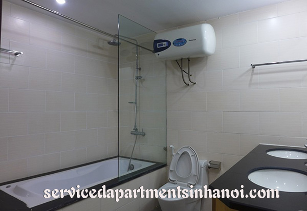 Cho thuê căn hộ 3 phòng ngủ view hồ Tây tại Tô Ngọc Vân, Tây Hồ 10