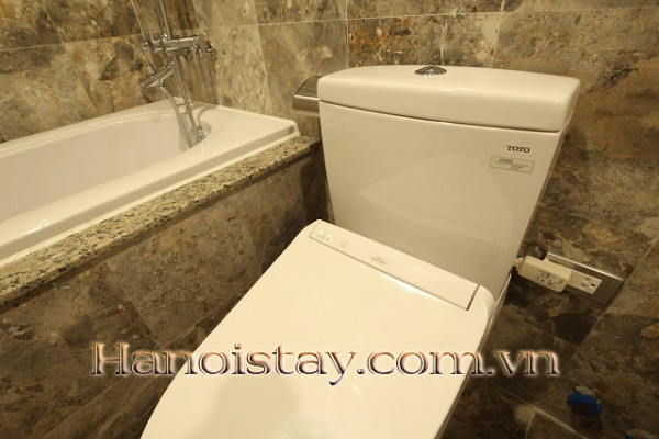 Căn hộ dịch vụ 1 phòng ngủ chuyên cho người nước ngoài thuê gần Đại sứ quán Nhật 1