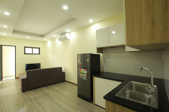 Cho thuê căn hộ đủ đồ 2 phòng ngủ tại Khuất Duy Tiến, Thanh Xuân