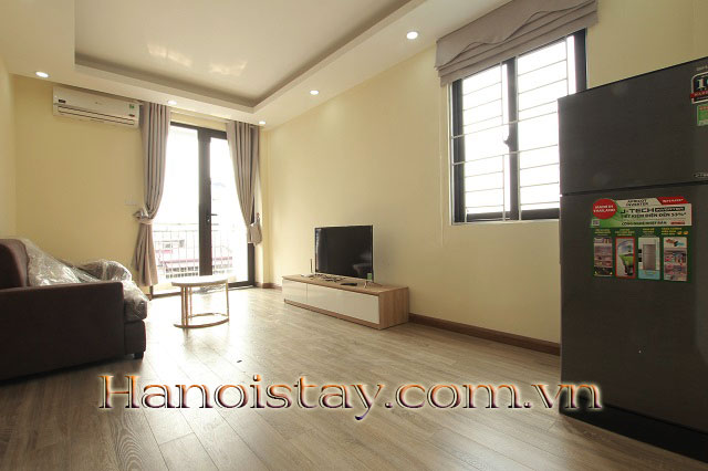 Cho người nước ngoài thuê căn hộ đủ đồ 1 phòng ngủ tại Khuất Duy Tiến, Thanh Xuân 2
