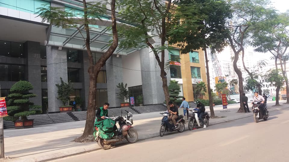 Ban quản lý dự án tòa nhà Comatce Tower cho thuê 83m2 tầng 1 làm văn phòng 2
