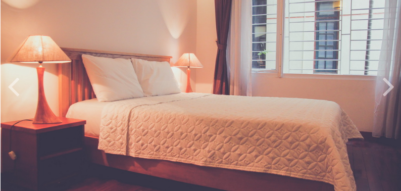 Cho thuê căn hộ dịch vụ cao cấp với 3 phòng ngủ, full nội thất tại Tây Hồ 7
