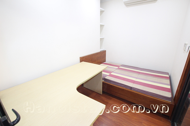 Cho thuê căn hộ dịch vụ 2 phòng ngủ mới, đầy đủ nội thất hiện đại ở phố Thái Hà, Đống Đa 6
