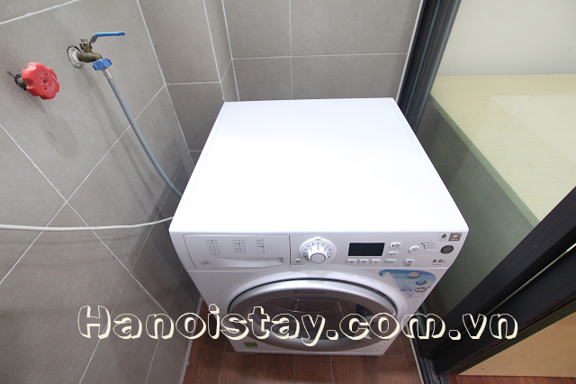 Cho thuê căn hộ dịch vụ 2 phòng ngủ mới, đầy đủ nội thất hiện đại ở phố Thái Hà, Đống Đa 8