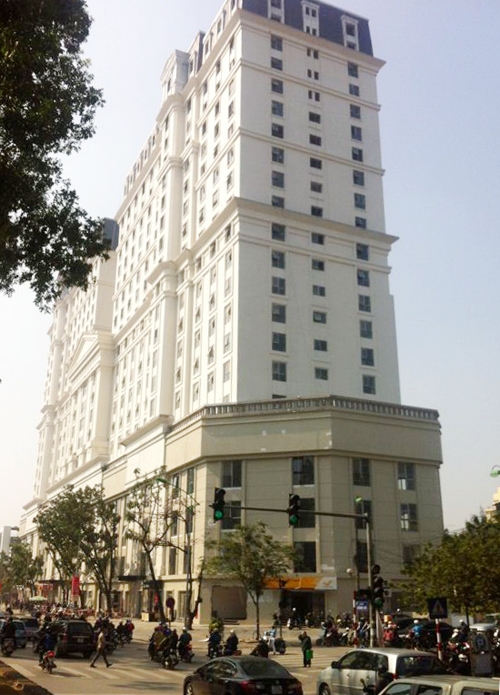 Cho thuê văn phòng cao cấp, giá hợp lý tại tòa nhà 17 tầng phố Giảng Võ, Ba Đình