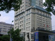 Cho thuê văn phòng cao cấp, giá hợp lý tại tòa nhà 17 tầng phố Giảng Võ, Ba Đình 5