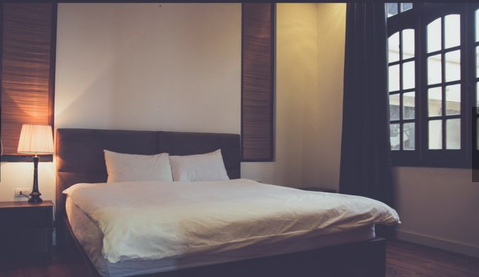 Cho thuê căn hộ dịch vụ 2 phòng ngủ, rộng rãi, full nội thất tại Đặng Thai Mai, Tây Hồ 5