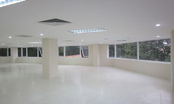 Tòa nhà văn phòng Crown Office ở phố Lê Đức Thọ, quận Từ Liêm cho thuê 4