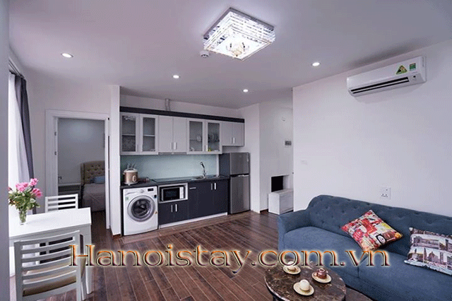 Căn hộ dịch vụ nằm ở tầng cao, full nội thất cho thuê tại phố Tô Ngọc Vân, Tây Hồ cho thuê 1