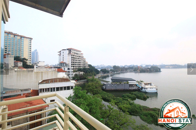 Căn hộ dịch vụ có view hồ cho thuê tại phố Yên Phụ, quận Tây Hồ 1