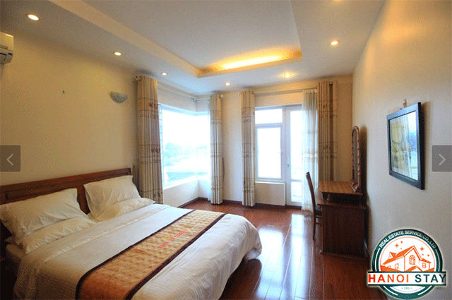 Căn hộ dịch vụ có view hồ cho thuê tại phố Yên Phụ, quận Tây Hồ 6