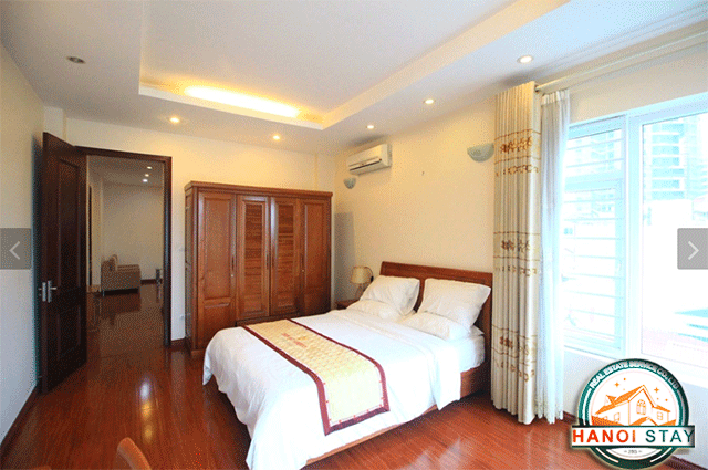 Căn hộ dịch vụ có view hồ cho thuê tại phố Yên Phụ, quận Tây Hồ 9