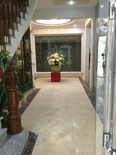 Chính chủ cho thuê văn phòng mới tại phố Thái Hà, quận Đống Đa 7