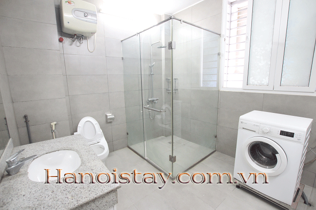 Cho thuê căn hộ dịch vụ mới, giá rẻ tại phố Cát Linh, Đống Đa 9