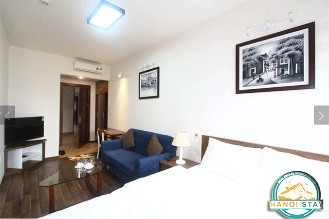 Căn hộ dịch vụ mới và đầy đủ nội thất cho thuê tại phố Cát Linh, quận Đống Đa 4