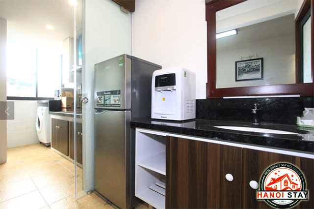 Căn hộ dịch vụ mới và đầy đủ nội thất cho thuê tại phố Cát Linh, quận Đống Đa 5