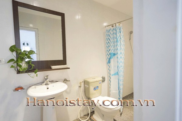 Căn hộ dịch vụ gần khách sạn Sheraton, Tây Hồ cho thuê giá rẻ 6