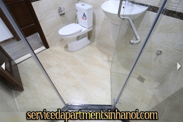 Cho thuê căn hộ dịch vụ phố Từ Hoa, quận Tây Hồ với ban công lớn 8