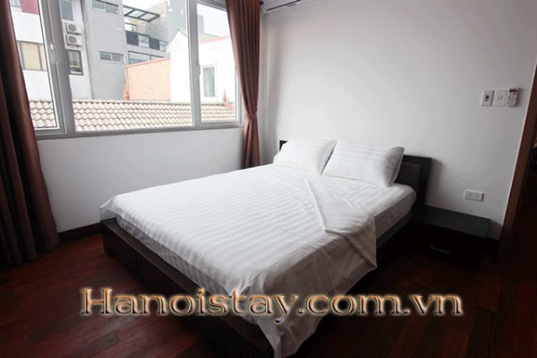 Căn hộ dịch vụ chuyên cho người nước ngoài thuê tại phố Tô Ngọc Vân, Tây Hồ 4