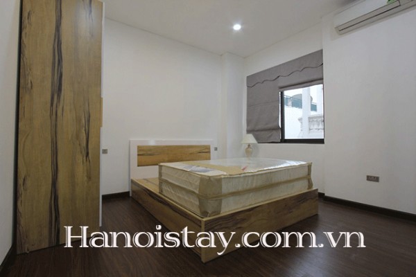 Căn hộ mới và có ban công, full nội thất tại phố Xuân Diệu, Tây Hồ cho thuê 6