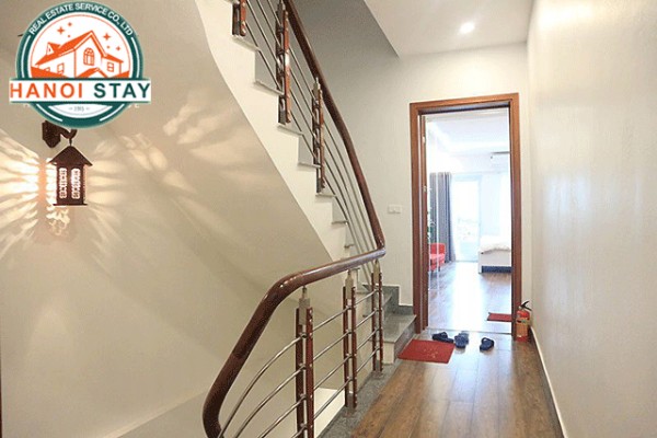 Căn hộ khép kín cho người nước ngoài thuê khu Nghi Tàm, quận Tây Hồ, giá rẻ 10