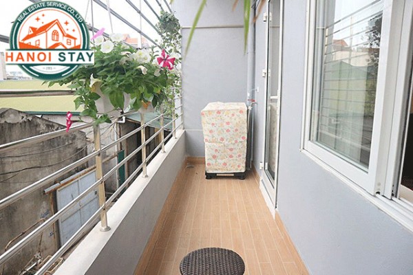 Căn hộ dịch vụ giá rẻ nhất tại Nghi Tàm, Tây Hồ cho thuê gấp 3