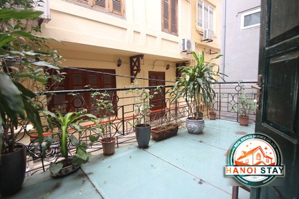Căn hộ thiết kế phong cách đặc biệt, có ban công rộng cho thuê ở khu vực Từ Hoa, Tây Hồ 7