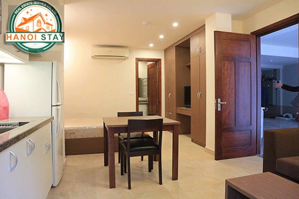 Căn hộ giá rẻ, nội thất đẹp cho thuê khu vực Tô Ngọc Vân, quận Tây Hồ 1