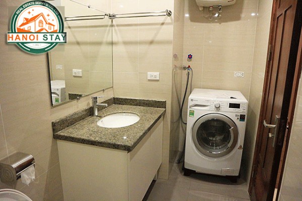 Căn hộ giá rẻ, nội thất đẹp cho thuê khu vực Tô Ngọc Vân, quận Tây Hồ 10