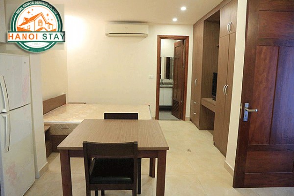 Căn hộ giá rẻ, nội thất đẹp cho thuê khu vực Tô Ngọc Vân, quận Tây Hồ 5