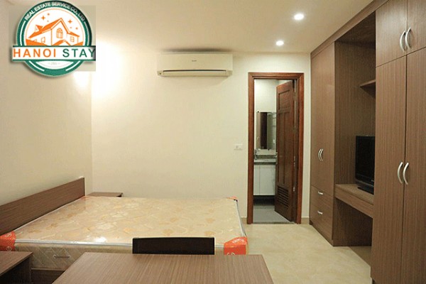 Căn hộ giá rẻ, nội thất đẹp cho thuê khu vực Tô Ngọc Vân, quận Tây Hồ 6