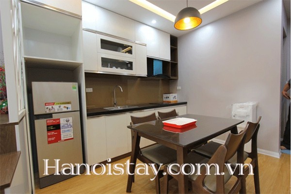 Căn hộ mới cho thuê full nội thất và dịch vụ chuyên nghiệp tại Linh Lang, Ba Đình 5