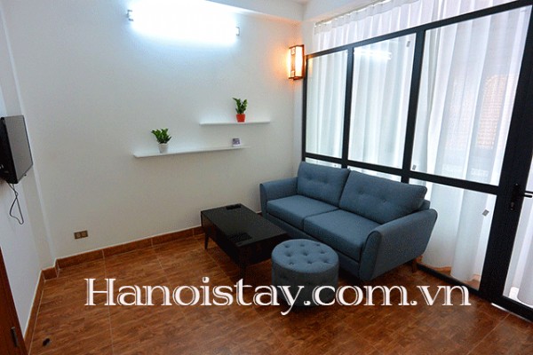 Cho thuê căn hộ 1 phòng ngủ, giá hợp lý tại khu Xuân Diệu, Tây Hồ 6