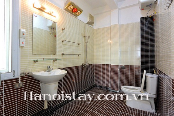 Cho thuê căn hộ 1 phòng ngủ, giá hợp lý tại khu Xuân Diệu, Tây Hồ 4