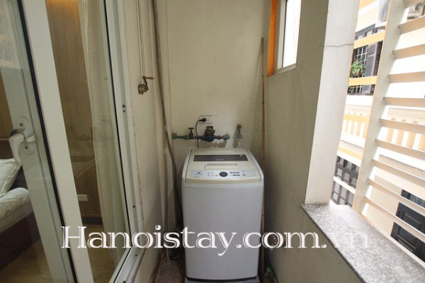 Căn hộ 2 phòng ngủ giá siêu rẻ khu vực Hoàng Cầu, Đống Đa cho thuê 9