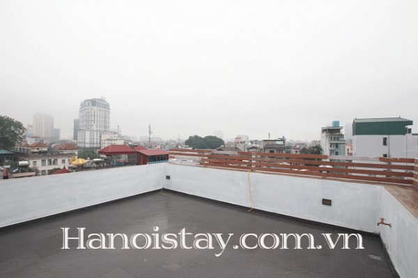 Studio 40m2, nhiều ánh sáng cho thuê khu vực Đội Cấn, Ba Đình 8