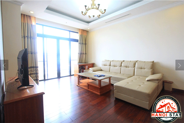 Chủ nhà cần cho thuê căn hộ 2 phòng ngủ full nội thất tại Hong Kong Tower, quận Đống Đa 2