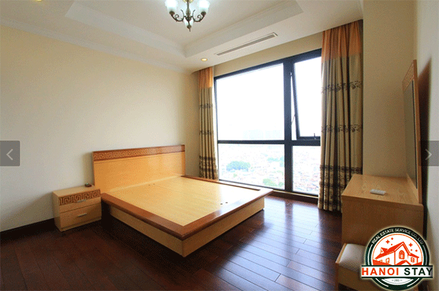 Chủ nhà cần cho thuê căn hộ 2 phòng ngủ full nội thất tại Hong Kong Tower, quận Đống Đa 3
