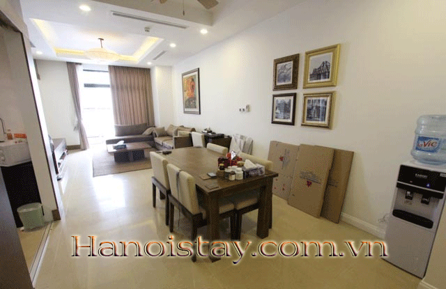 Chính chủ cần cho thuê căn A04 full đồ, ban công Đông Nam tại chung cư Hong Kong Tower 3