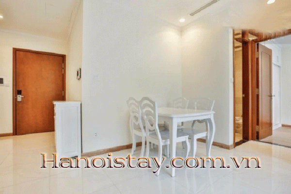 Căn hộ giá rẻ cho thuê tại chung cư HongKong Tower với 1 phòng ngủ full nội thất 3