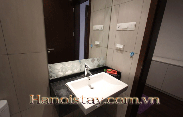 Căn hộ chung cư giá rẻ cho thuê tại HongKong Tower với 1 phòng ngủ và full nội thất 4