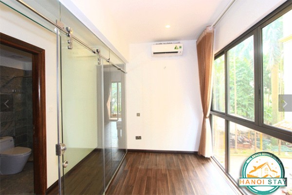 Cho thuê gấp căn hộ 2 phòng ngủ tại phố Đặng Thai Mai, Tây Hồ 8