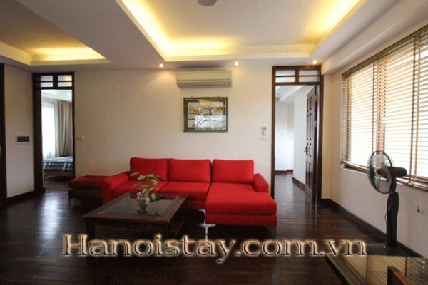 Căn hộ dịch vụ 2 phòng ngủ nhiều ánh sáng tự nhiên tại Lý Thường Kiệt, Hoàn Kiếm 1
