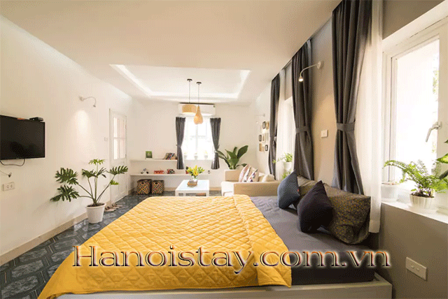 Cho thuê căn hộ dịch vụ mới và full nội thất tại phố Linh Lang, quận Ba Đình 8