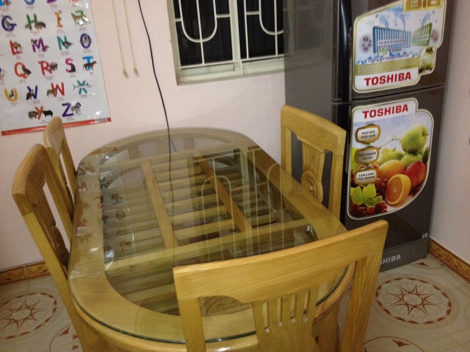 Cho thuê nhà riêng chính chủ bao gồm 4 phòng ngủ tại phố Vĩnh Phúc, quận Ba Đình 6