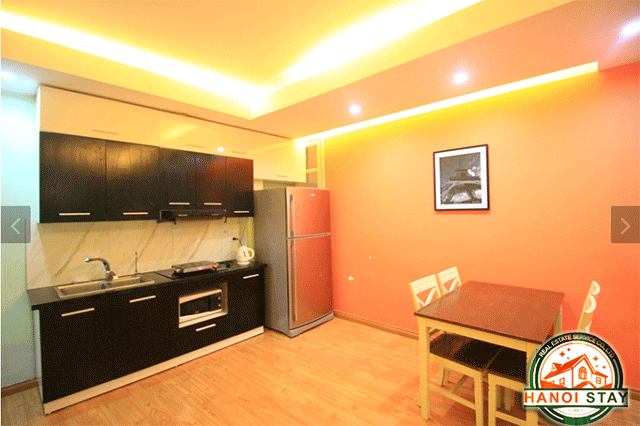Cho thuê căn hộ đủ đồ 2 ngủ phố Thụy Khuê, Ba Đình giá rẻ 3