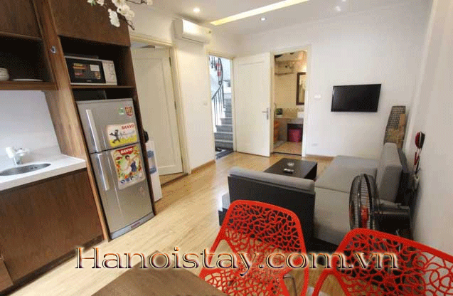 Cho thuê căn hộ hiện đại 1 phòng ngủ đẹp gần TTTM Lotte, Ba Đình