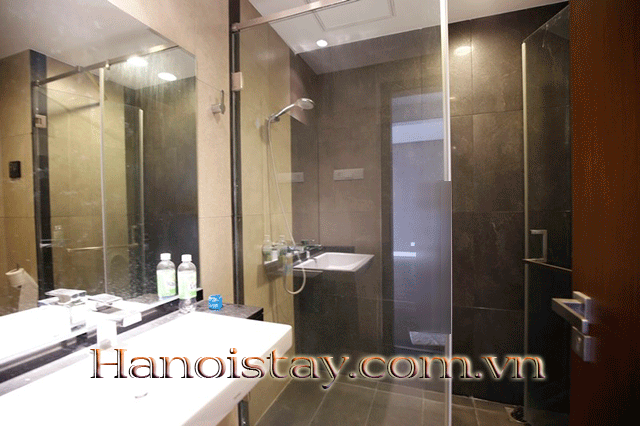 Chủ căn hộ cao cấp tại Sun Grand City Thụy Khuê Residence cho thuê với 3 phòng ngủ hiện đại 9
