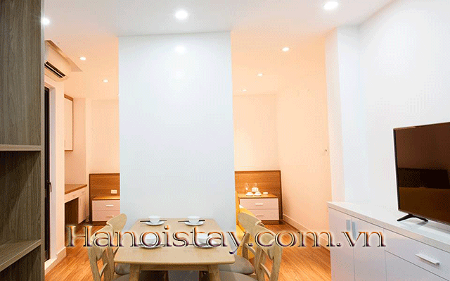 Căn hộ dịch vụ gần phố Duy Tân, Cầu Giấy, căn hộ mới và phòng cách hiện đại 6